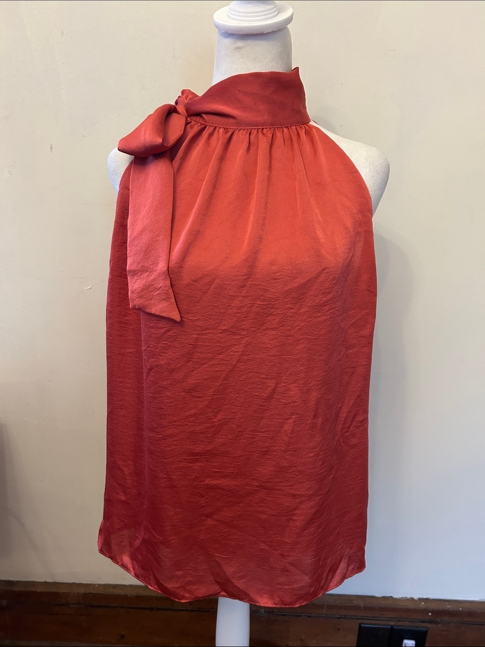 Violet & Claire Red Halter Neck Tie-Shoulder Sleeveless Blouse Size L EUC